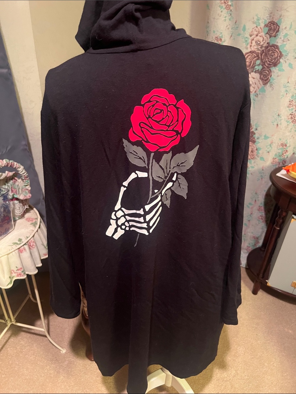 Sleep Black Hooded Cardigan with Red Rose & Skeleton Hand Graphic